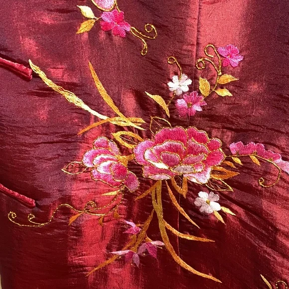 Antique Floral Embroidered Burgundy Silk Vest with Golden Fur Trim, frog toggles - Picture 10 of 12